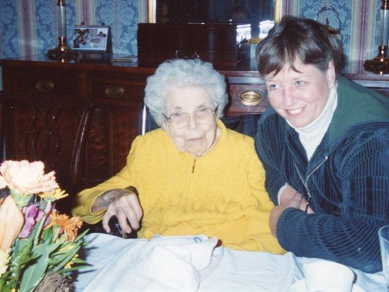 Winnie at Aunt Helen Pohl's 102nd birthday party in 2005