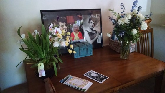 Gloria's Poster Ashes in Treasure Chest Flowers