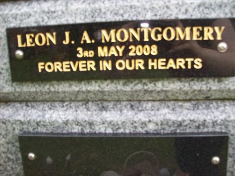 Leons Plaque on the monument at his resting place