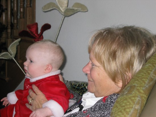 mom and Isabel, Christmas 2004
