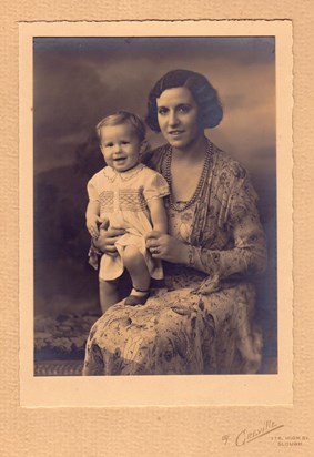 Tony with his mother Vera Letitia Suter c. 1932