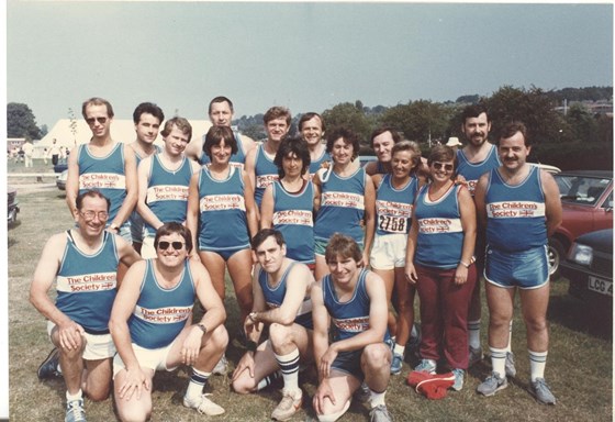 St Pauls PTA Running Team 1985 with Bill again