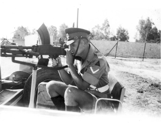 02 Michael with Machine Gun