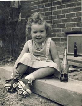 My favorite childhood picture of mom.... TOO CUTE!