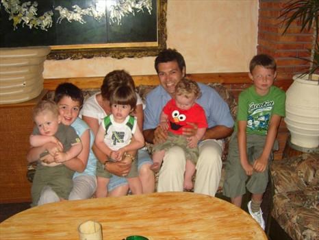 Aris with my grandchildren  July 2008 Kane 2nd left thought of Aris as his Greek uncle.