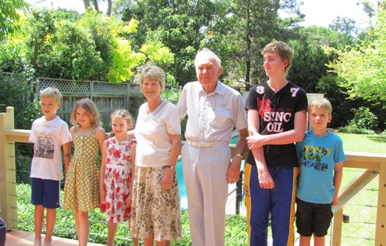 Rosemary in Australia 2010 with all her grandchildren