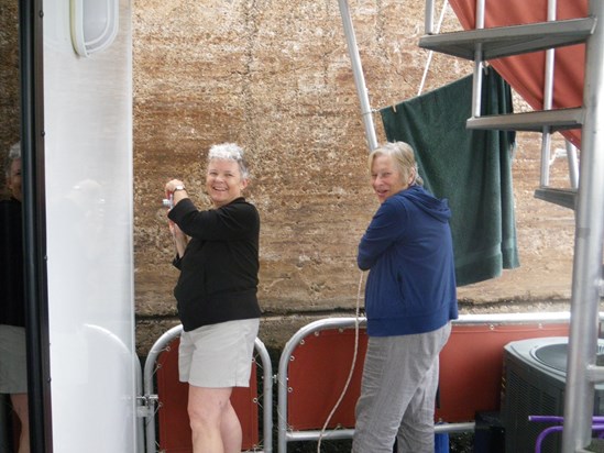 Managing our passage through the lock, 2010