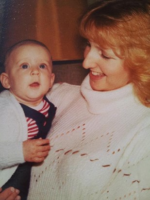 Gorgeous pic or Mum and Kayley as a baby xx