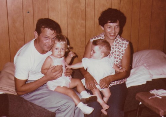 Mum & Dad, Debbie & Wendy in Canada