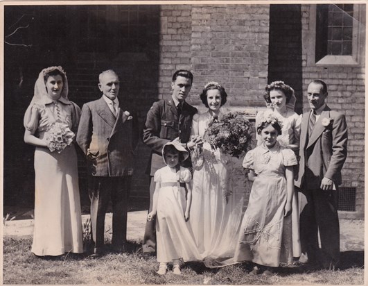 Tom & Yvonne Wedding 4 August 1945