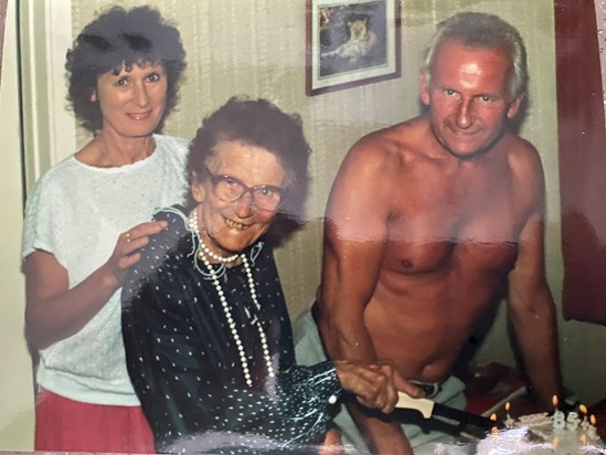 John with his sister Maureen and his mum Plessy 