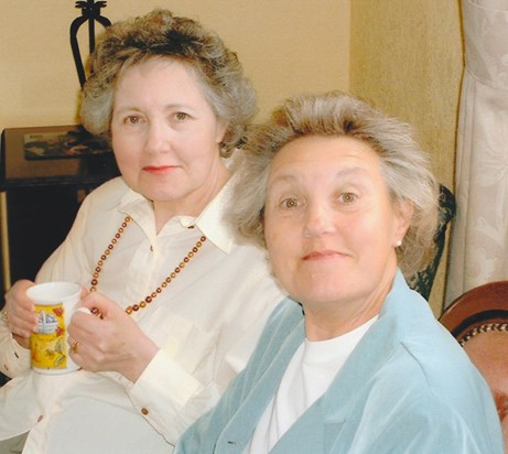 July 2001 with her sister Jay