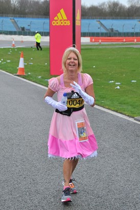 March 2017 Silverstone Half Marathon Waving Princess Peach