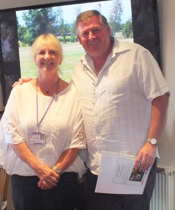 2015 Golf Day Jill Wallis with individual winner Andy Welsh