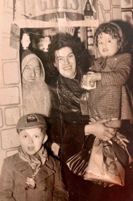 Joyce with her mum and brother Victor