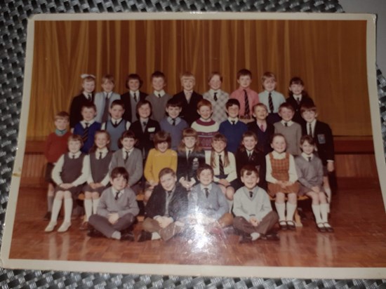 divs class picture from Springfield primary school