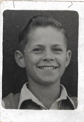 A young Ken