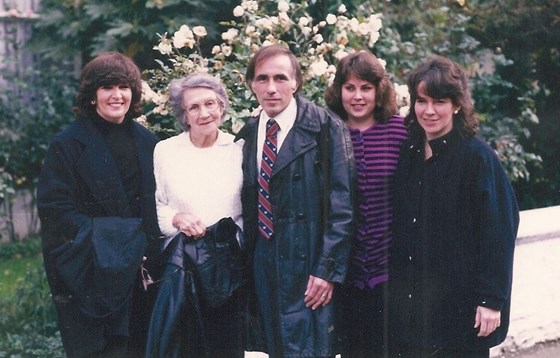 Oct 1987 with 3 of her children George, Judith & Jennifer & granddaugter Maria-Ann