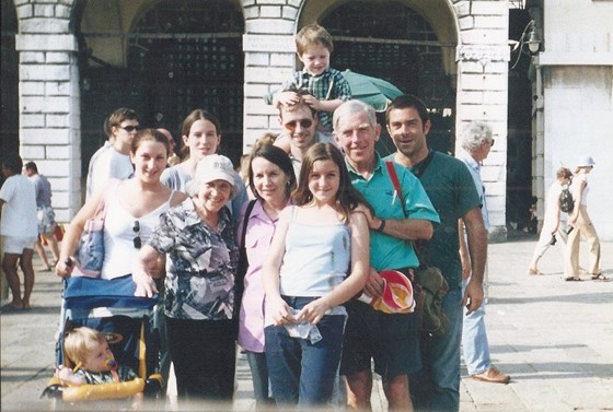 Venice w Jennifer & Shaun & children Gregory,Judith,Maria & Lisa & hubby John & sons Jerome & Aaron