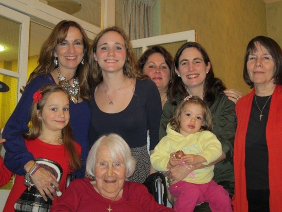 Dec '11 daughters Jenn &Joanne,granddaughters Maria-Ann,Rebecca,Rachel,Nicole & great gran Isabella