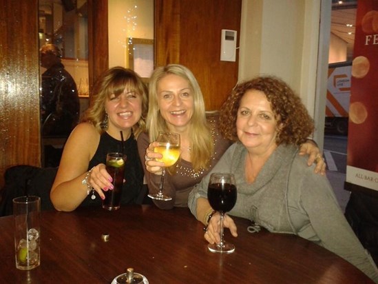 Shaylea, Nina and I raising a glass to Julia xxx