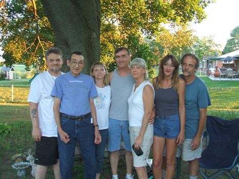 Dale, Dad, Janie, Bill, Beth, Teresa & Barney,Labor Day Picnic at our home