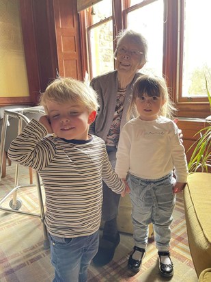 Our lovely nan with two of her 6 great grandchildren 