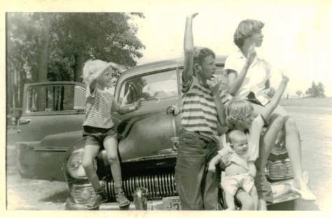 1953 trip to California Rosemary, Ken, Carol, Taffy, and Baby Susie