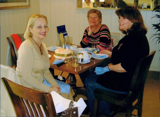 image of ladies who lunch