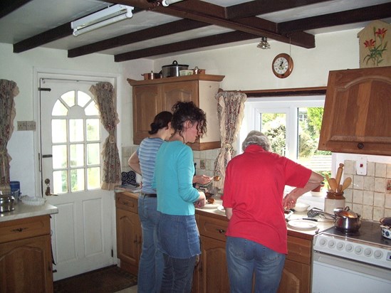 Mum, Aly and Roz prepping Sunday dinner when I visited 2005