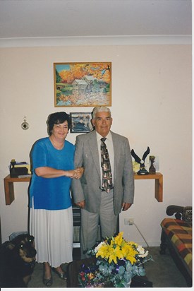 Jane with her Dad 'Roy' during her visit to Australia