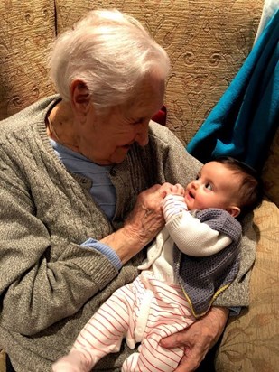 Muriel with her great grandchild Evelyn