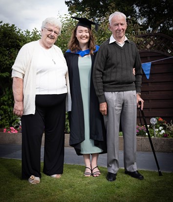 Lucy’s covid graduation garden party