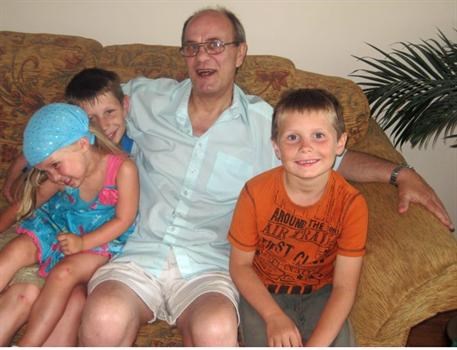 Nick with hi Grandchildren, Annabelle, Harry & Jack (August 2010)