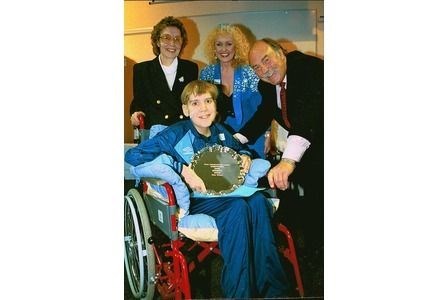 tim 1994, Achievment over adversity award