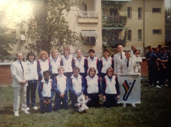 Fiona with the GB Students Basketball Team:  World University Games 1987, Zagreb (Croatia)