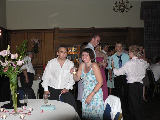 Enjoying Andy and Rach's Wedding, Derbyshire 2006