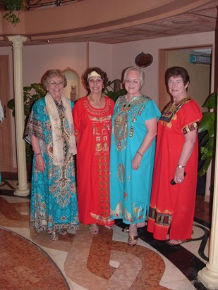 Egypt - Modelling local clothing