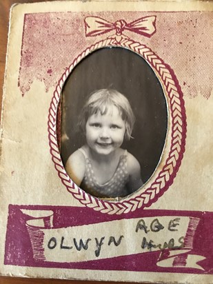 olwyn age 4