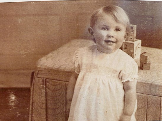 A Very Young Ann!