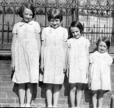 Anna with her sisters Patsy, Maureen and Kathleen 