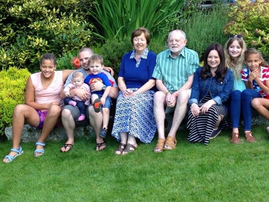 2014 with all Grandchildren and Great Grandchildren
