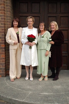 Wedding Nov 2007 - with Anne, Frances & Eileen