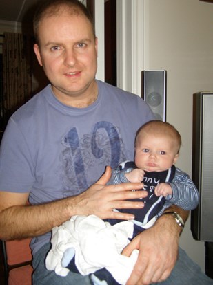 20 Jan 2008. A proud dad and a scrunchy Daniel!