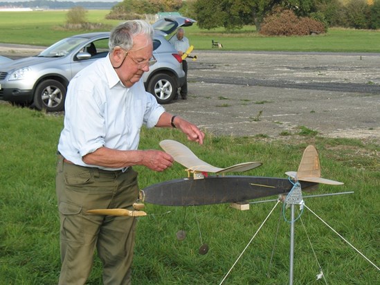 Middle Wallop with Alan Shepherd   Oct 2007   021   2[56904]