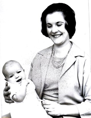 Bill as a baby with his mother (Brenda / Foom)