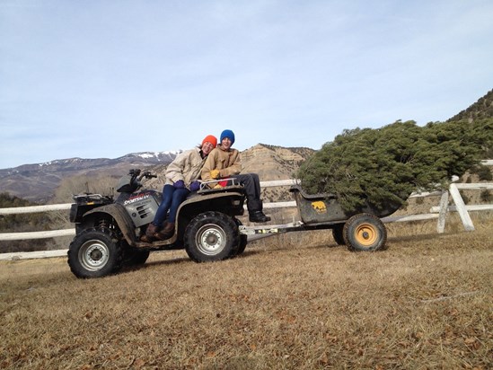 Got the tree! Taft and Maddie, Sweetwater Ranch, 2