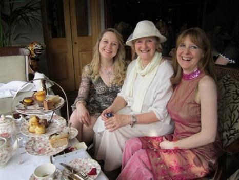 Mothers Day 2011.  Mum used to take Gran to tea every year, so Lou Mum & I did it in style this year