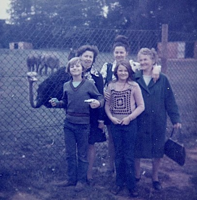 With Mum, Aunty Sylvia and Grandma Grice. And look - could that be cars in Kev’s hands?! 😂