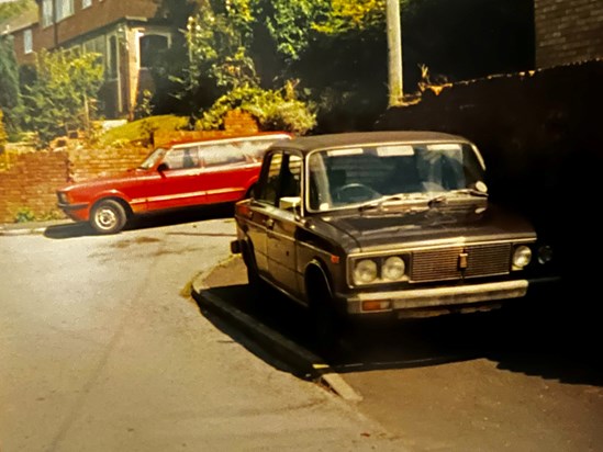 One of ?2 Ladas Kev owned (Dad’s estate car in the background). 